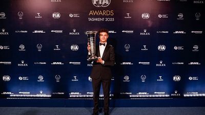 Jacques Villeneuve defends Lando Norris after crowd booing at races SportsTak