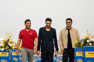 MS Dhoni Inspires The Youth of Parul University At Its Mission Possible 2025, Telling The Nation, “Yahan Possible Hai” SportsTak