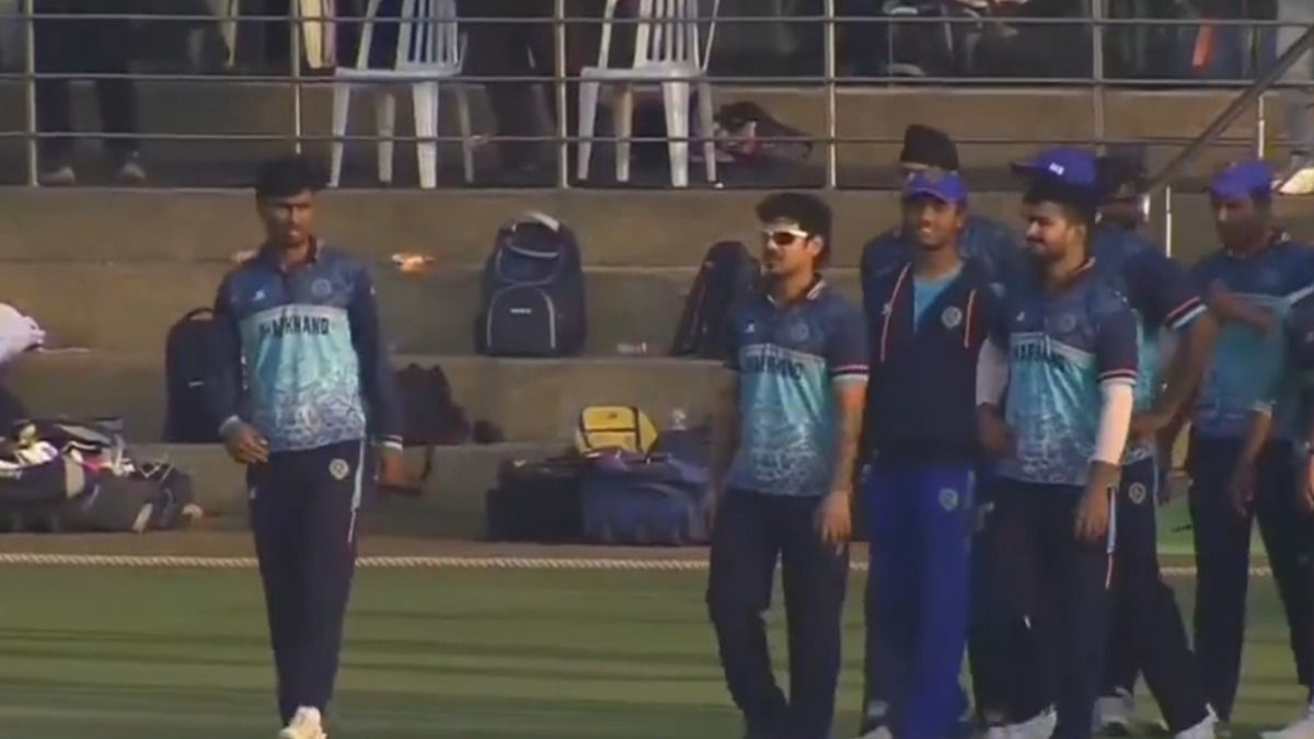 Ishan Kishan with Jharkhand team Ishan Kishan with Jharkhand team