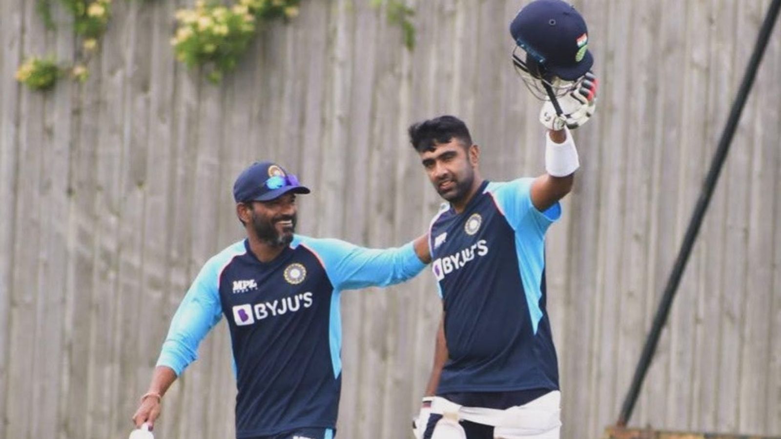 Sri Lanka hire former India's coach ahead of T20 World Cup 2026 Former India cricketers R Sridhar (L) and R Ashwin in frame
