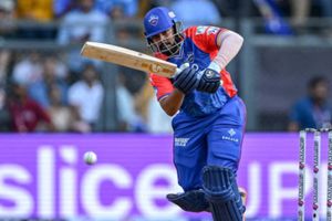 Prithvi Shaw's 4-word post after being signed by Delhi Capitals in IPL 2026 auction goes viral SportsTak