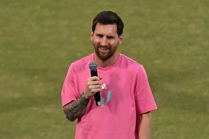 Lionel Messi offers prayers and performs Shiv Abhishek during visit to Anant Ambani’s Vantara SportsTak