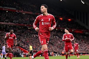 Troy Deeney lavishes praise on 'underrated' Liverpool player, his name is... SportsTak