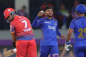 ILT20: Jonny Bairstow and Rashid Khan power MI Emirates to narrow 7-run win over Dubai Capitals SportsTak
