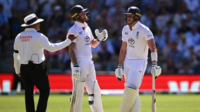 The Ashes: DRS controversy erupts again in 3rd Test, Jamie Smith given out after another dubious Snicko call SportsTak