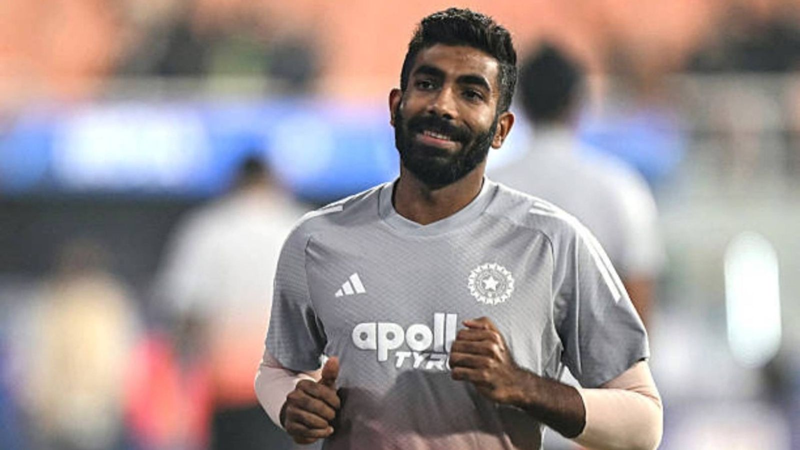 Ex-India opener warns Gautam Gambhir about Jasprit Bumrah's 'workload' ahead of T20 World Cup India's Jasprit Bumrah warms up before the start of the second Twenty20 international cricket match between India and South Africa at the Maharaja Yadavindra Singh International Cricket Stadium (via Getty)