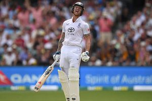 WATCH: Ben Stokes fumes, jumps in frustration after being clean-bowled by Mitchell Starc on Day 3 SportsTak