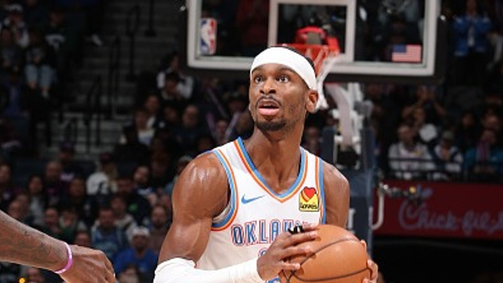 Shai Gilgeous-Alexander gives opinion on Thunder's special whistle narrative Shai Gilgeous-Alexander gives opinion on Thunder's special whistle narrative