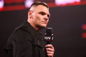 WWE Hall of Famer takes a swipe at Gunther, saying: “Gotta have heat, man” SportsTak