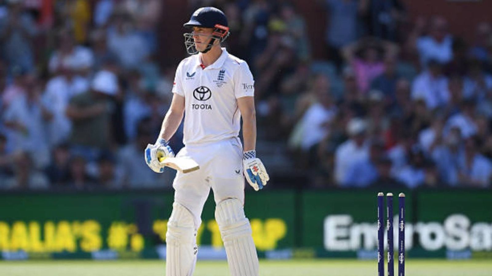 'A waste of talent...': England great blasts Harry Brook after dismal batting display in The Ashes Harry Brook of England reacts after being bowled during day four of the Third Test Match in the 2025-26 Ashes Series between Australia and England at Adelaide Oval (via Getty)