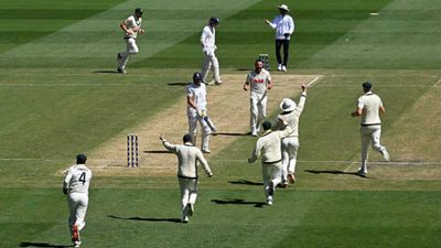 The Ashes, 4th Test: Ex-Australia and England stars brutally slam Melbourne pitch after 20 wickets fall on Day 1 SportsTak