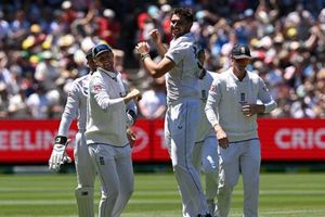 'I was potentially retiring, but...': England's POTM in Melbourne Test opens up on how he 'stuck with cricket' SportsTak