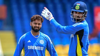 IND vs NZ: India star to be dropped from ODI squad for New Zealand series India's Rishabh Pant (L) and KL Rahul in frame. (Getty)