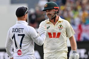 Travis Head defends Ben Duckett over alleged drunk viral video on infamous Noosa trip, says 'I know we live a high profile...' SportsTak