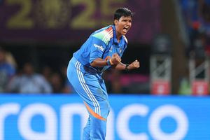 Deepti Sharma on verge of scripting history, needs 1 wicket vs Sri Lanka to bag this massive feat in WT20Is SportsTak