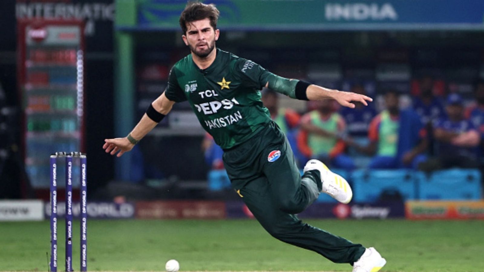 Shaheen Afridi ruled out of BBL due to knee injury, doubts loom over T20 World Cup 2026 participation Shaheen Afridi ruled out of BBL due to knee injury, doubts loom over T20 World Cup 2026 participation