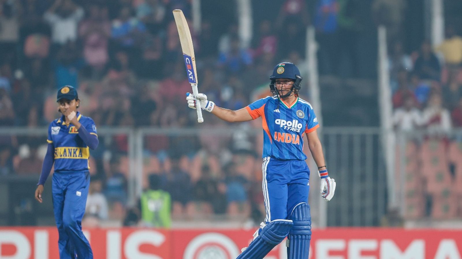 Harmanpreet Kaur’s fifty and clinical bowling help India crush Sri Lanka by 15 Runs in fifth T20I to complete 5-0 series whitewash India captain Harmanpreet Kaur celebrating half century