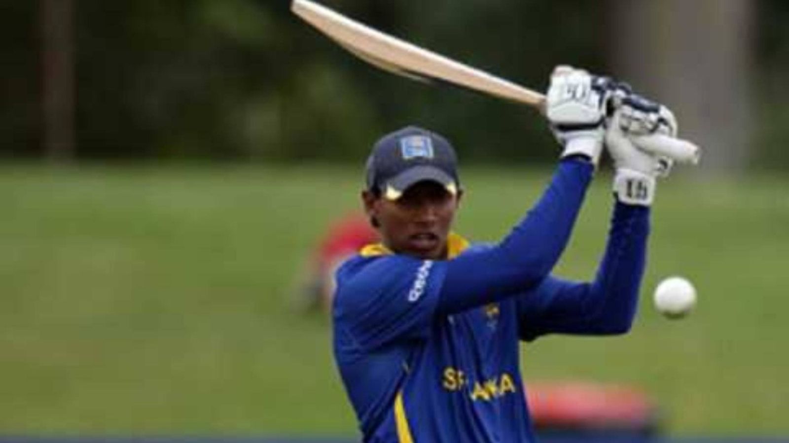 Former Sri Lanka U19 cricketer passes away after 7 years in coma Akshu Fernando bats for the Sri Lanka U19 team during a match (via X)