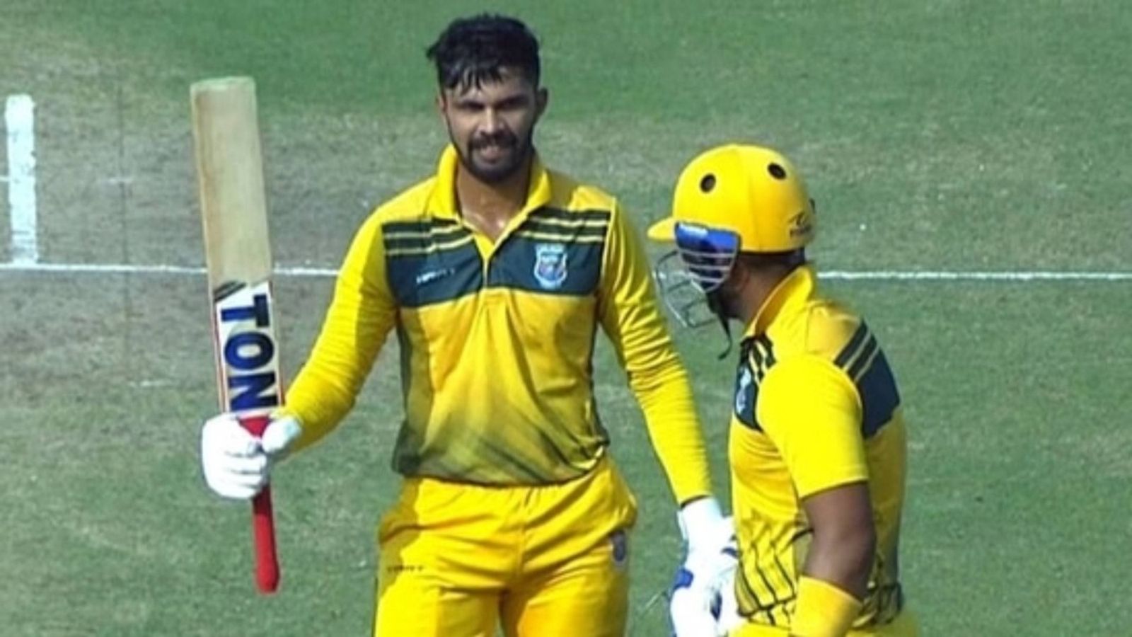 Ruturaj Gaikwad impresses ahead of NZ ODIs, rescues Maharashtra with gritty hundred in VHT Ruturaj Gaikwad celebrates after scoring a hundred for Maharashtra against Uttarakhand in Vijay Hazare Trophy (via X)