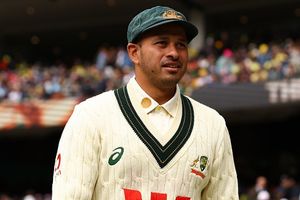 Vaughan orders Khawaja to retire after 5th Ashes Test in Sydney, says 'if he doesn't do that...' SportsTak