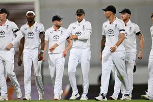 Stuart Broad points out 'body language' issues in England star after Ashes struggles SportsTak