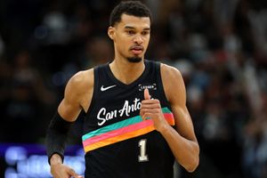 San Antonio Spurs Injury Report: Will Victor Wembanyama play tonight against Pacers? SportsTak