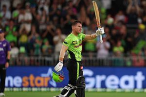 David Warner surpasses Rohit Sharma on elite list with blistering hundred in BBL SportsTak