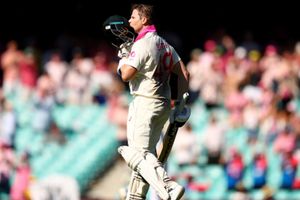 Steve Smith cracks 13th Ashes ton as SCG love affair continues, leaves England legend behind in 2 lists SportsTak