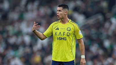 Cristiano Ronaldo requests Al-Nassr to sign star Real Madrid defender as a free agent, his name is... SportsTak