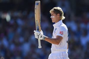 'Still hasn't sunk in...': Jacob Bethell reacts to scoring his maiden Test hundred in Sydney SportsTak
