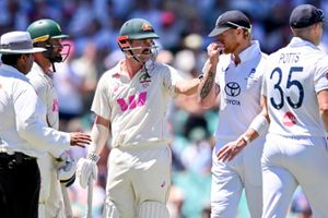 Stokes cries foul after Sydney defeat, questions DRS as Weatherald given not out irks Carse SportsTak