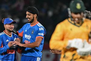 Robin Uthappa wants Team India to pick this pacer over Harshit Rana ahead of NZ ODIs SportsTak