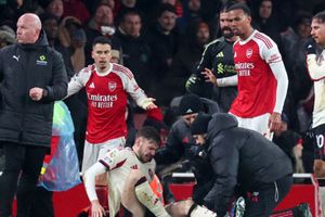 Is Conor Bradley seriously injured? Liverpool’s Arne Slot fears worst after heated exchange with Arsenal’s Gabriel Martinelli SportsTak