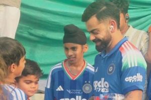 Mini Kohli steals the show as Virat's adorable reaction after meeting doppelganger breaks the internet SportsTak