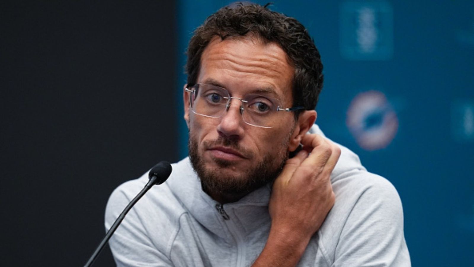 Mike McDaniel sparks league-wide interest as coaching market heats up after Dolphins exit Mike McDaniel sparks league-wide interest as coaching market heats up after Dolphins exit