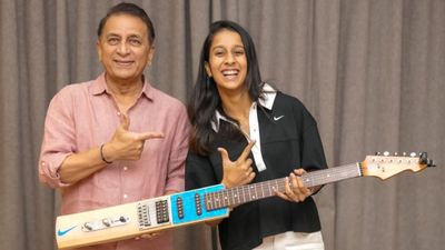 WATCH: Sunil Gavaskar fulfills promise gifts Jemimah Rodrigues bat-shaped guitar, joins her for duet Sunil Gavaskar along with Jemimah Rodrigues