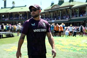 'He needs to adapt...': Ex-England captain's blunt verdict on tense exchange with McCullum after Ashes defeat SportsTak