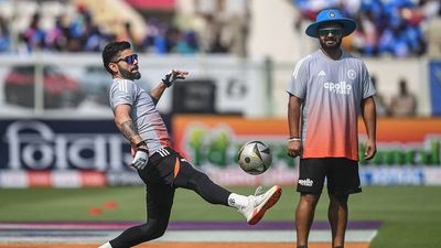 Breaking: Big blow to India as star player ruled out of ODI series against New Zealand due to injury India's Virat Kohli (L) and Rishabh Pant in this frame. (Getty)