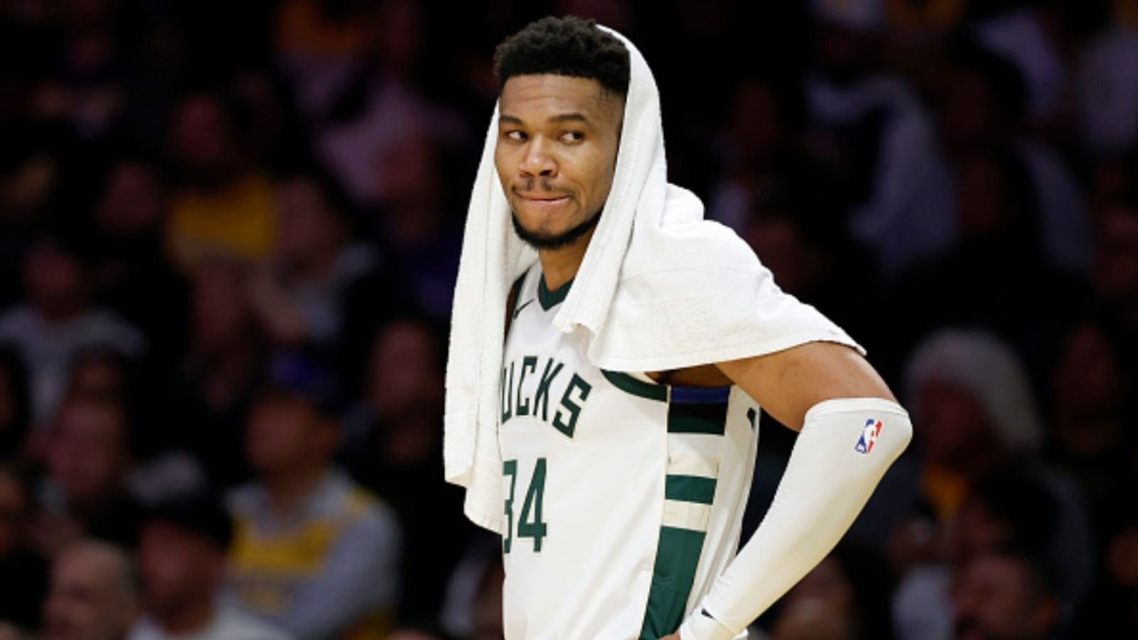 Giannis Antetokounmpo sends notable request to NBA following injury comeback Giannis Antetokounmpo sends notable request to NBA following injury comeback