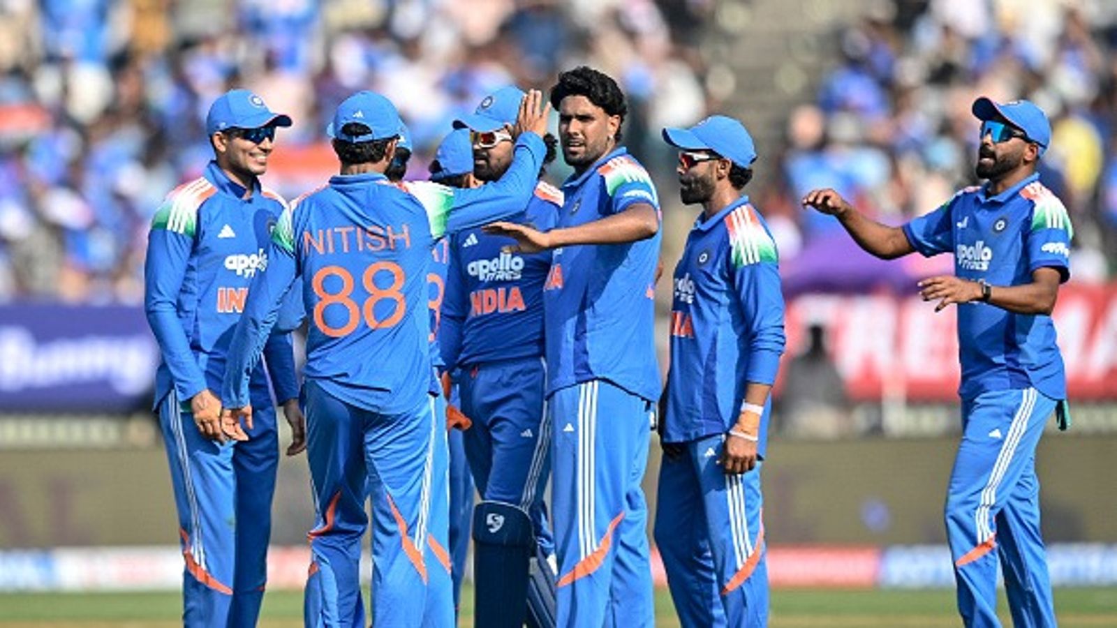 Not Arshdeep Singh, Sanjay Manjrekar picks this speedster 'as one of the FINDS of the Indian team' for bowling concerns Harshit Rana (C) celebrates with teammates after taking the wicket of New Zealand's Devon Conway during the first one-day international (ODI) cricket match between India and New Zealand at the Kotambi Stadium in Vadodara (Getty)