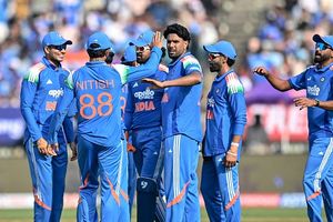 Not Arshdeep Singh, Sanjay Manjrekar picks this speedster 'as one of the FINDS of the Indian team' for bowling concerns SportsTak