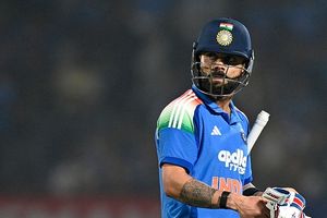 'I've seen it with MS Dhoni too...': Virat Kohli's candid take on cheers when batter ahead of him gets out goes viral SportsTak