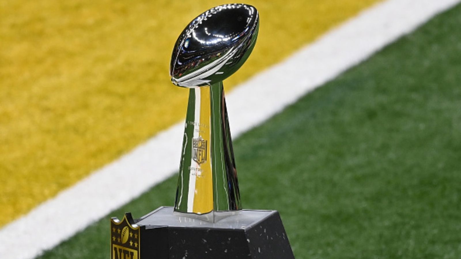 Super Bowl 2026 Halftime Show: Full list of performers set to light up the NFL’s biggest stage Super Bowl 2026 Halftime Show details