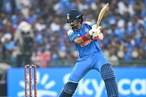 'Other batters were getting troubled...': Irfan Pathan hails KL Rahul for maintaining composure in death overs SportsTak