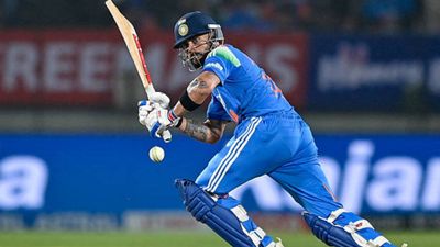 'He hasn't changed anything...': Ravichandran Ashwin hails Virat Kohli for stellar ODI form SportsTak