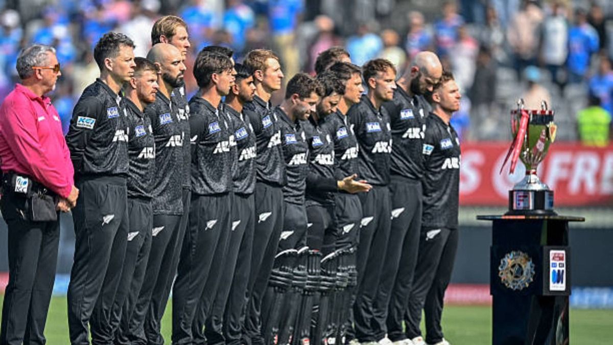 New Zealand's players stand for their national anthem before the start of the first one-day international (ODI) cricket match between India and New Zealand at the Kotambi Stadium in Vadodara (via Getty)