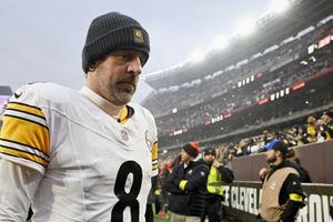 Is Aaron Rodgers retiring? Steelers star might have played his last game SportsTak