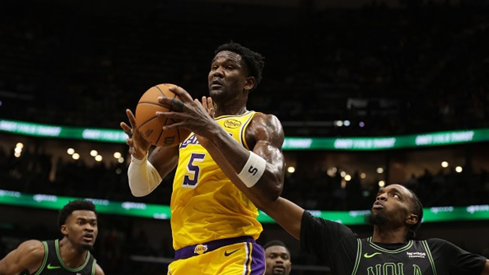NBA analyst lambasts LA Lakers' $8,104,000 offseason addition amid flop run Deandre Ayton in the frame.