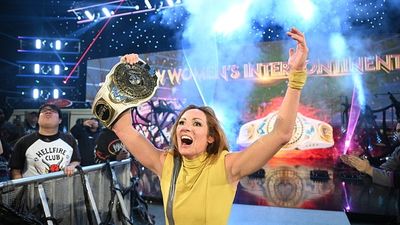 Becky Lynch breaks silence on CONTROVERSIAL WWE title win on RAW SportsTak