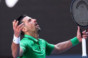 Health concerns at Australian Open as Novak Djokovic cuts practice short due to injury SportsTak